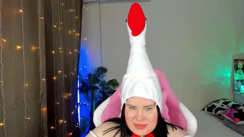 LinaBoo online show from 10/30/25, 03:02