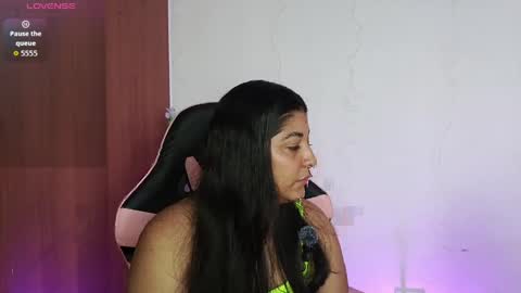 Your New Girlfriend online show from 04/14/26, 03:29