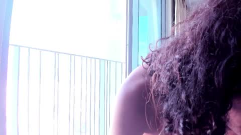 A girl from your  dreams online show from 05/22/26, 11:43