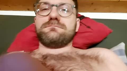 ben00189 online show from 12/28/24, 12:47