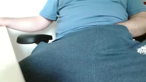 benben0310 online show from 09/29/25, 10:31