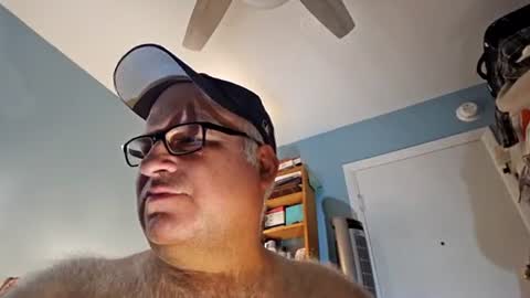 Snapshot of bendavewill chatting on 06/23/26, 06:44 Bendavewill online show from 06/23/26, 06:44