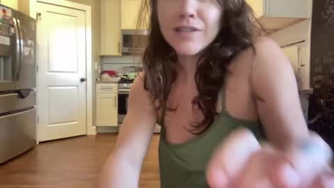 bendlikebecks online show from 11/26/25, 05:03