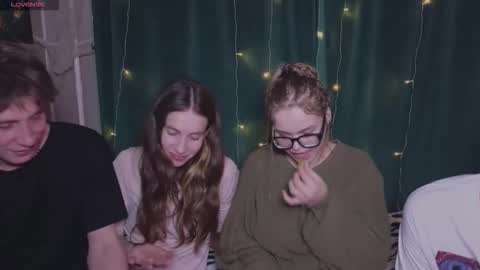 KENDALL  NATHAN online show from 02/03/26, 06:13