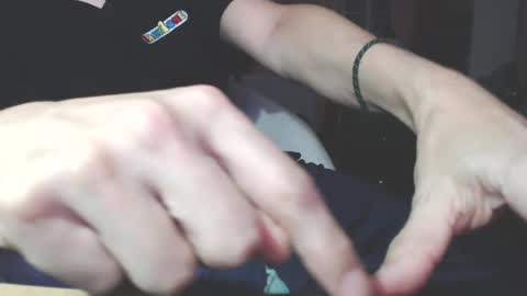 Snapshot of benijamin chatting on 02/16/25, 11:48 benijamin online show from 02/16/25, 11:48