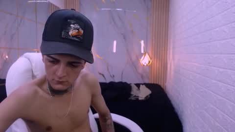 Snapshot of benjamin_anthony chatting on 03/04/26, 02:06 benjamin_anthony online show from 03/04/26, 02:06