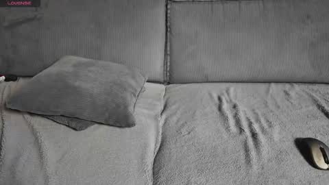 benjaminkarl02 online show from 02/25/26, 07:40