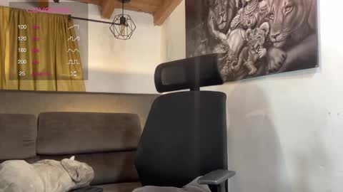 Snapshot of benjamincooperk1 chatting on 02/22/25, 06:28 benjamincooperk online show from 02/22/25, 06:28