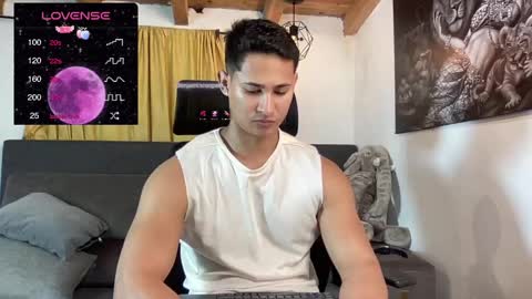 Snapshot of benjamincooperk1 chatting on 02/25/25, 06:36 benjamincooperk online show from 02/25/25, 06:36