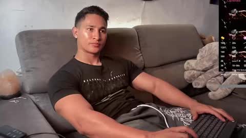 Snapshot of benjamincooperk1 chatting on 10/11/25, 07:40 benjamincooperk online show from 10/11/25, 07:40