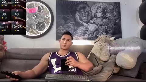 Snapshot of benjamincooperk1 chatting on 11/25/25, 06:46 benjamincooperk online show from 11/25/25, 06:46