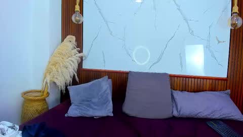 Snapshot of bennett_alejoo chatting on 11/13/25, 02:49 bennett_alejoo online show from 11/13/25, 02:49