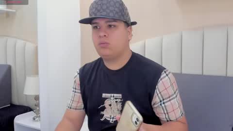 bennett_alejoo online show from 04/30/26, 11:27