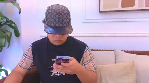 Snapshot of bennett_alejoo chatting on 07/03/26, 06:58 bennett_alejoo online show from 07/03/26, 06:58