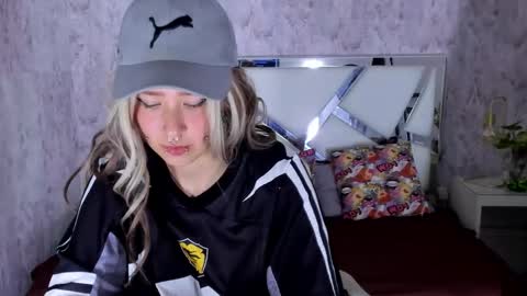 benny_wilson online show from 09/27/25, 03:44