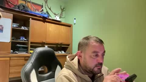 benochau online show from 04/02/26, 09:01