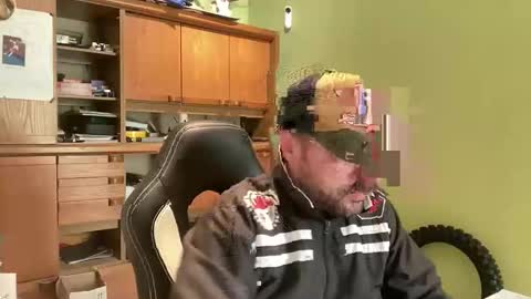 benochau online show from 04/11/26, 10:19