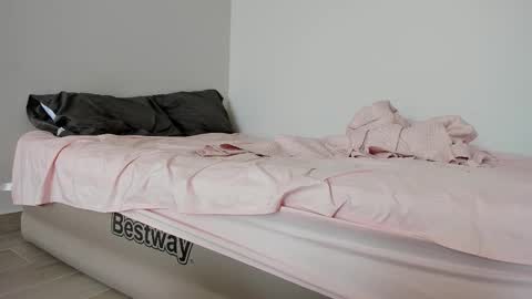 Ben Braxton online show from 12/04/25, 06:49