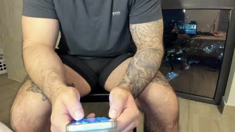 Snapshot of benthebodybuilder chatting on 05/25/26, 06:19 Ben Braxton online show from 05/25/26, 06:19