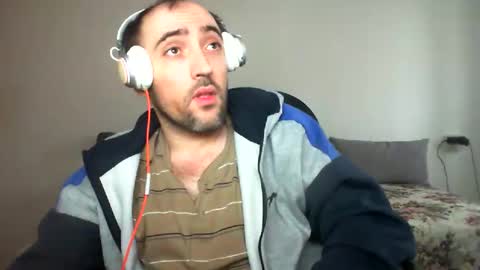 bentish online show from 12/27/24, 07:51