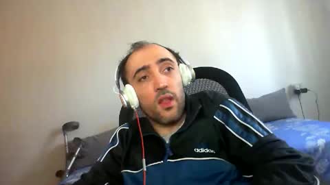 bentish online show from 11/27/25, 08:05