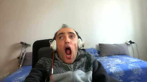 bentish online show from 03/26/26, 08:42