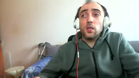 bentish online show from 04/07/26, 07:53