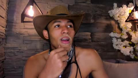 bento_fox online show from 09/25/25, 05:11