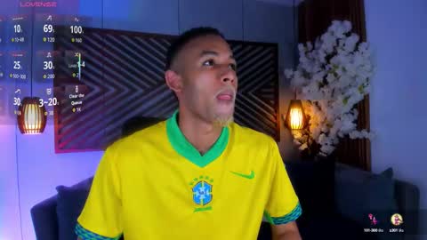 bento_fox online show from 10/14/25, 03:40