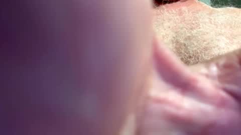 benz10001 online show from 10/21/25, 05:35