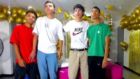 benz boys online show from 01/09/25, 12:19