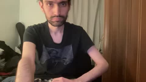 Snapshot of berceuse111 chatting on 02/15/26, 09:52 berceuse111 online show from 02/15/26, 09:52