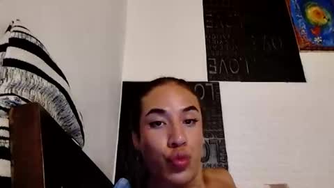 berenice_i online show from 05/01/26, 12:59
