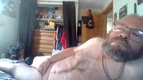 bergeeric1970 online show from 10/08/25, 07:00