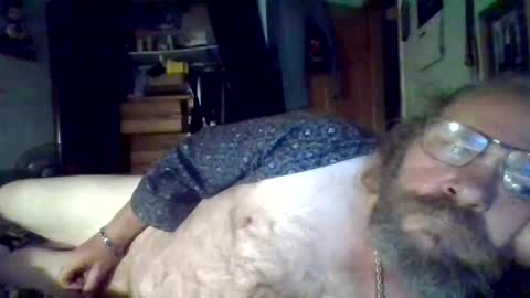 bergeeric1970 online show from 10/17/25, 04:15