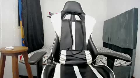 Bergon77 online show from 04/14/26, 05:57