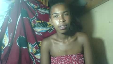 Snapshot of beriziky chatting on 02/27/26, 03:06 beriziky online show from 02/27/26, 03:06