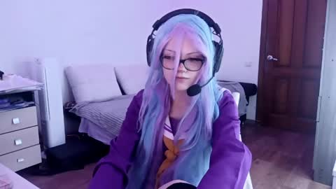 Snapshot of bernaailor chatting on 04/16/26, 03:13 Lina online show from 04/16/26, 03:13