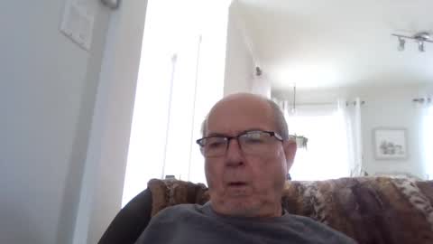 bernard1102 online show from 01/28/25, 03:25