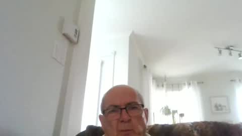 bernard1102 online show from 05/25/26, 05:08