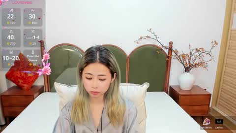 Snapshot of berniceafra chatting on 10/26/25, 01:17 berniceafra online show from 10/26/25, 01:17