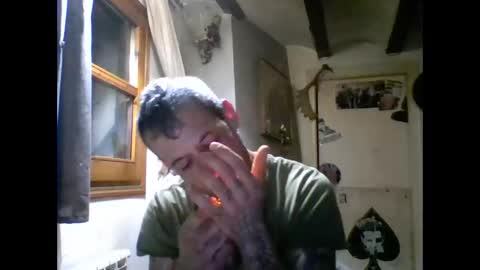 Snapshot of bernichaoss77 chatting on 03/01/25, 06:11 bernichaoss77 online show from 03/01/25, 06:11