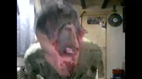 Snapshot of bernichaoss77 chatting on 03/01/25, 09:15 bernichaoss77 online show from 03/01/25, 09:15