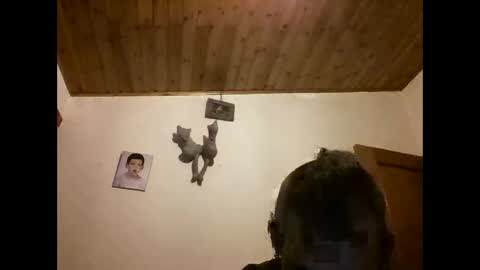 Snapshot of bernichaoss77 chatting on 03/05/25, 11:49 bernichaoss77 online show from 03/05/25, 11:49