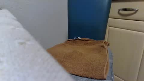 bernie6004 online show from 02/17/26, 07:42