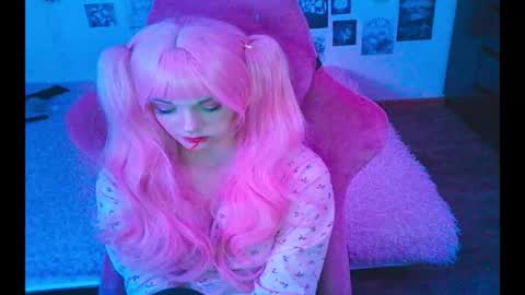 Snapshot of berriekitten chatting on 03/02/26, 07:21 BerrieKitten online show from 03/02/26, 07:21