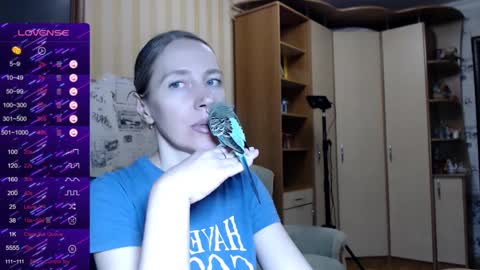 berry2024 online show from 03/03/25, 04:03