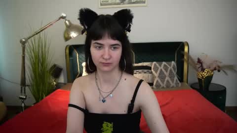 Violette online show from 05/16/26, 06:21