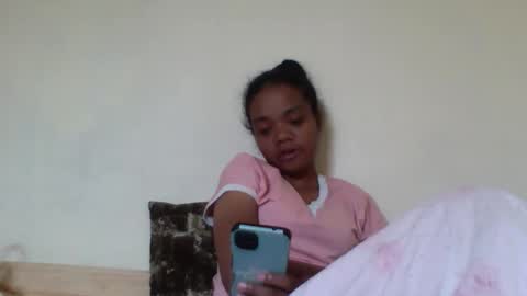 berthaldy659759 online show from 05/09/26, 04:12
