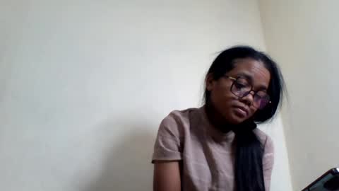 berthaldy659759 online show from 06/25/26, 05:45